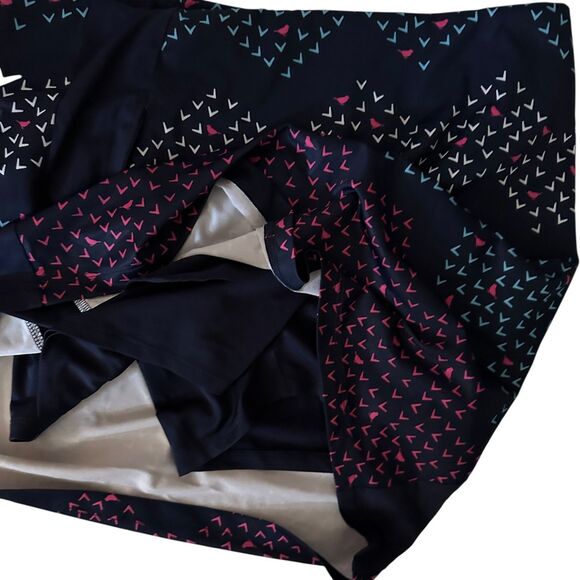 Callaway Navy Blue and Pink Birds Opti-Dri Nylon Golf Skort Size M - Picture 3 of 6